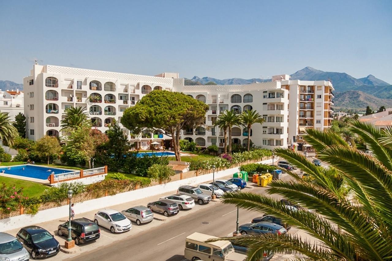 Ferienwohnung Carabeo Rocamar Nerja Exterior foto