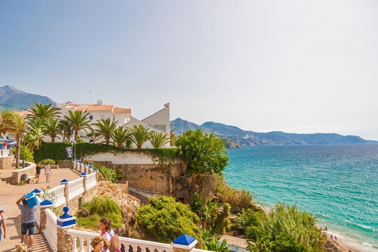 Ferienwohnung Carabeo Rocamar Nerja Exterior foto