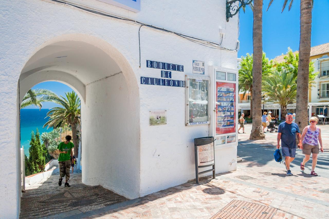 Ferienwohnung Carabeo Rocamar Nerja Exterior foto